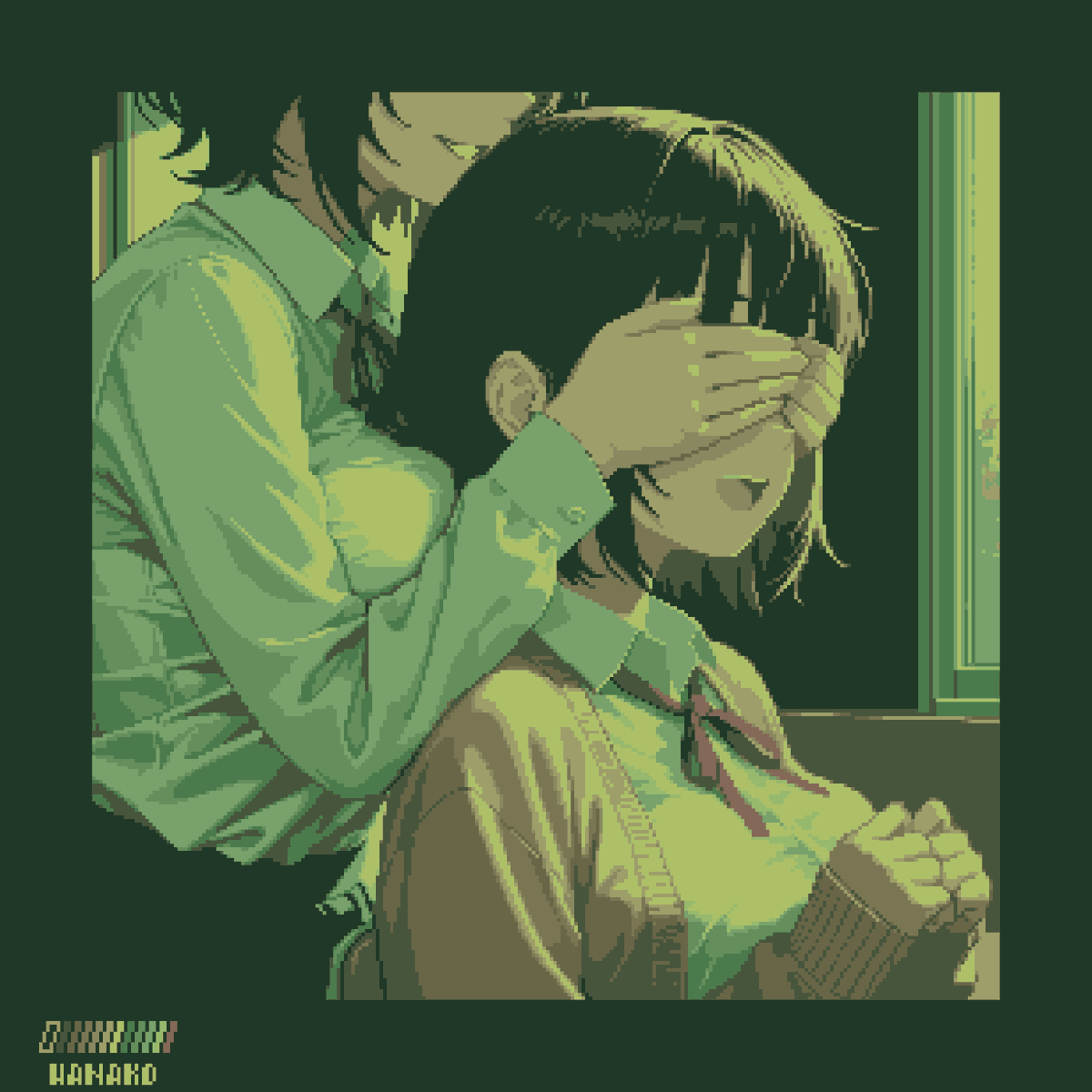 手で隠さなくても誰か分かるよ〜。